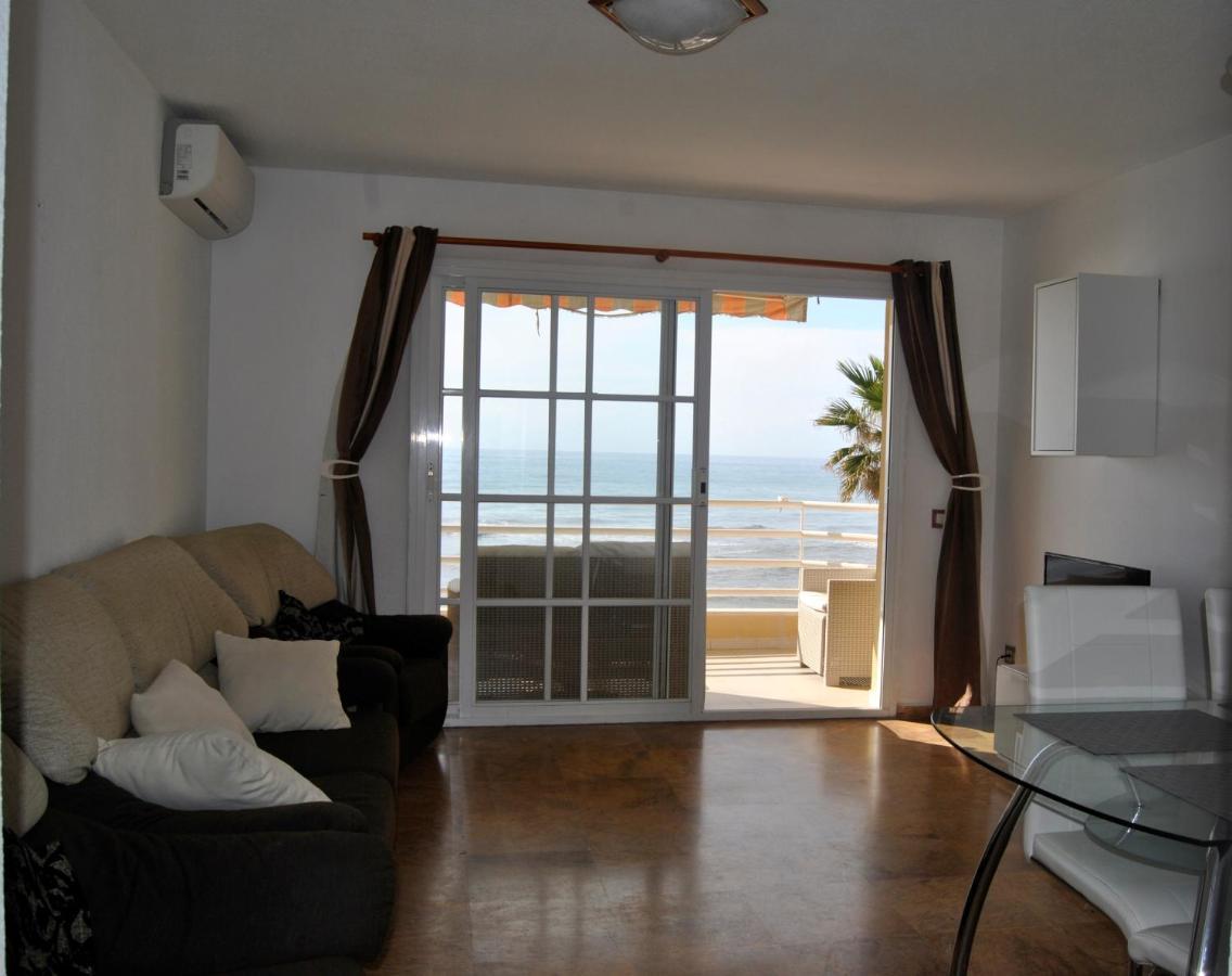 Apartamento Frente Al Mar,Primera Linea De Playa Rincón de la Victoria Exterior foto